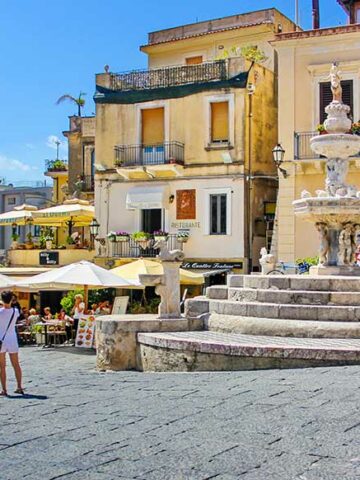 Sizilien: Taormina und das Bergdorf Castelmola