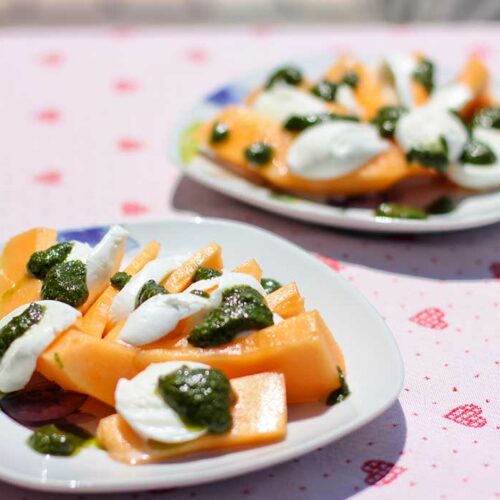 Melone mit Mozzarella und selbst gemachtem Pesto | Rezept | Sommer ...