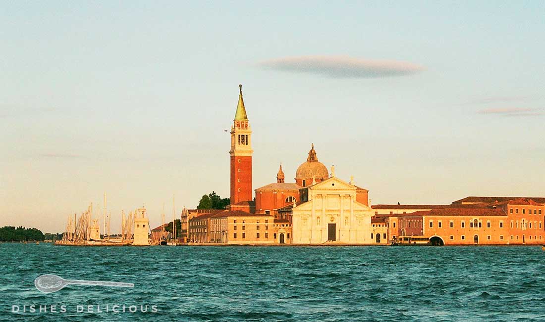 Venedig vom Wasser aus gesehen