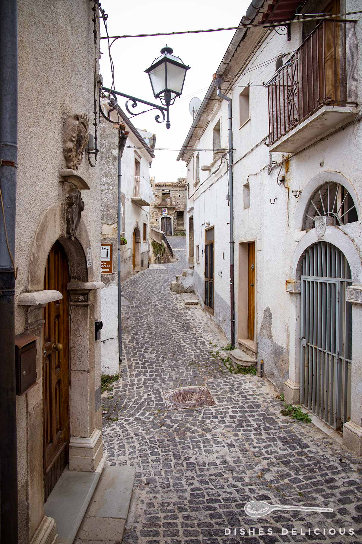 Foto einer Altstadtgasse in Alberona.