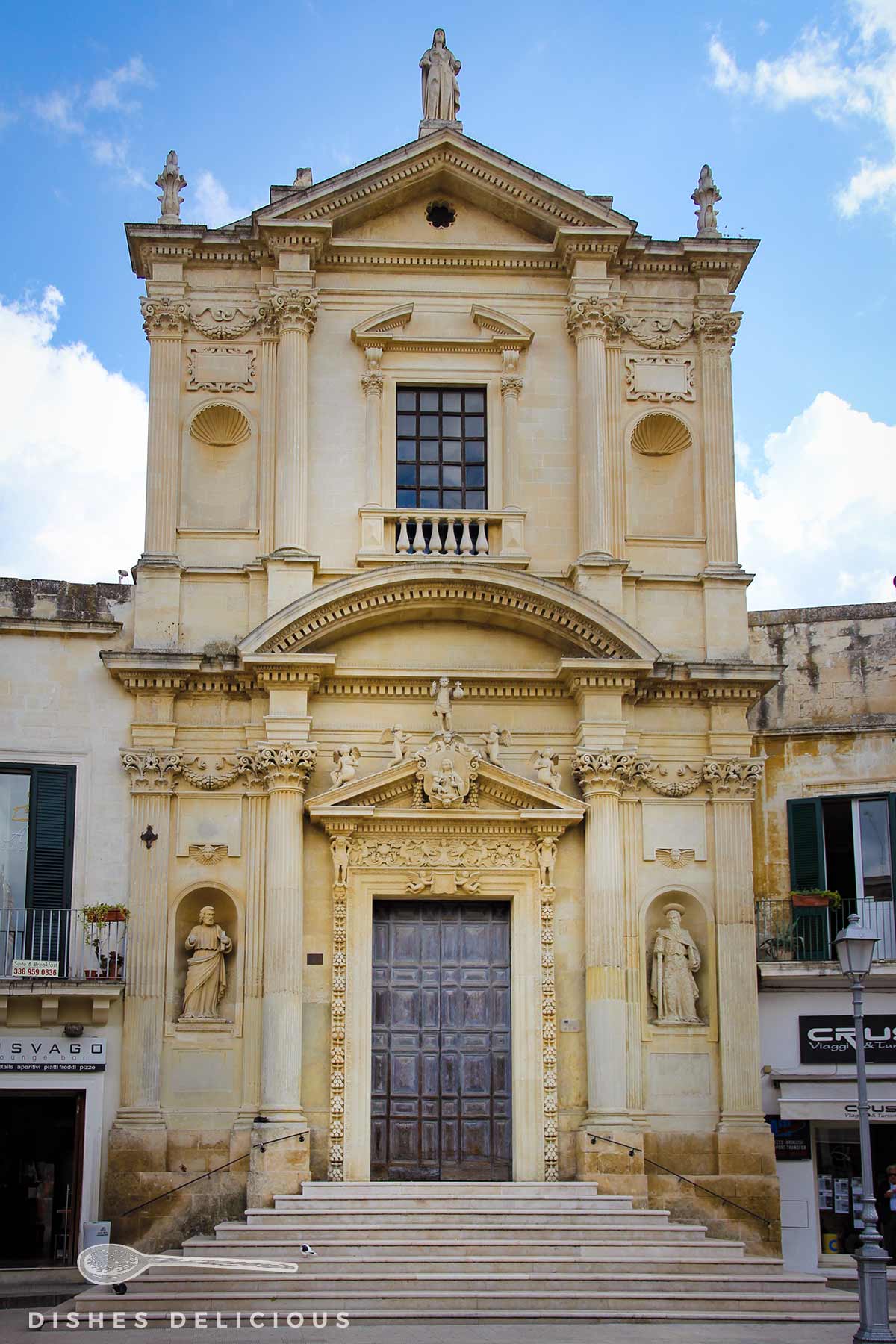 Die schmale Barockkirche Santa Maria della Grazia.